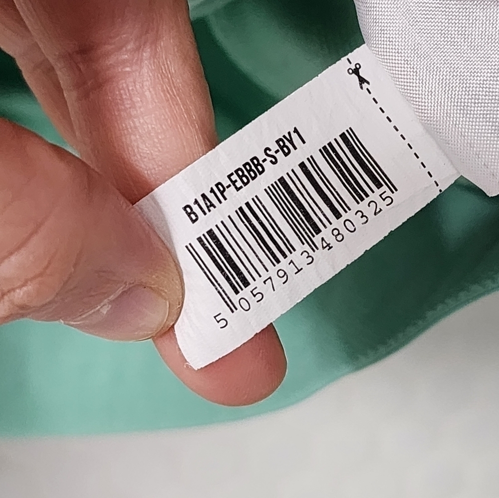 Gymshark Recess Track Top / Full zip crop jacket - Picture 13 of 13